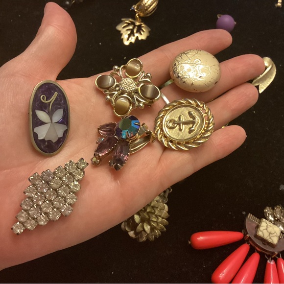 Single earrings - Picture 4 of 10